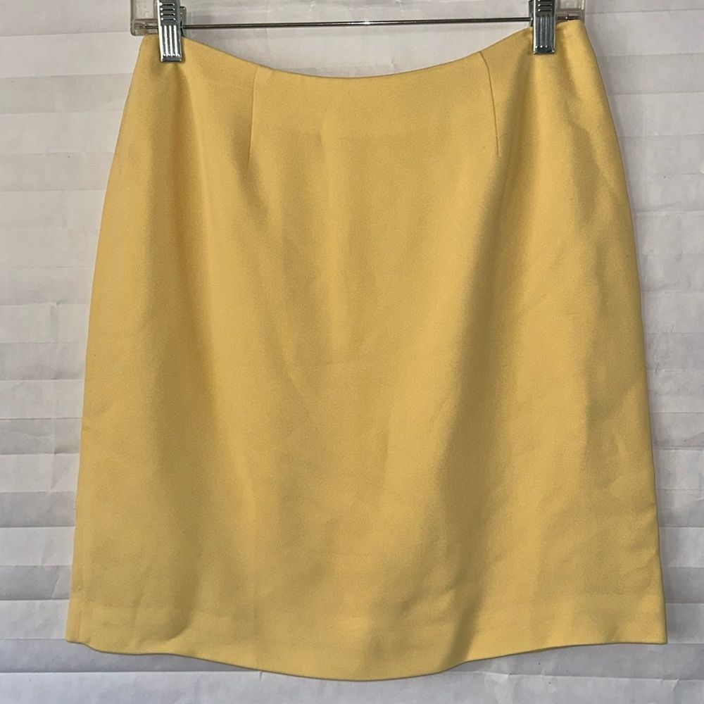Casual Corner Annex Petite Yellow Skirt Women's Size 6 Classic Style